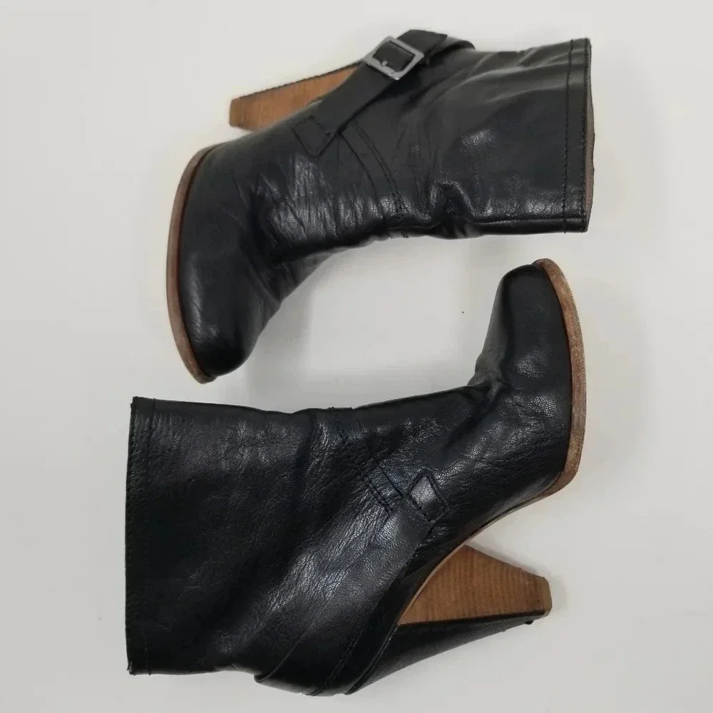 Belle by Sigerson Morrison Black Leather Heeled Boots 9